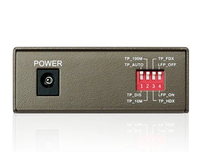 TP-Link MC112CS 10/100Mbps WDM Media Converter